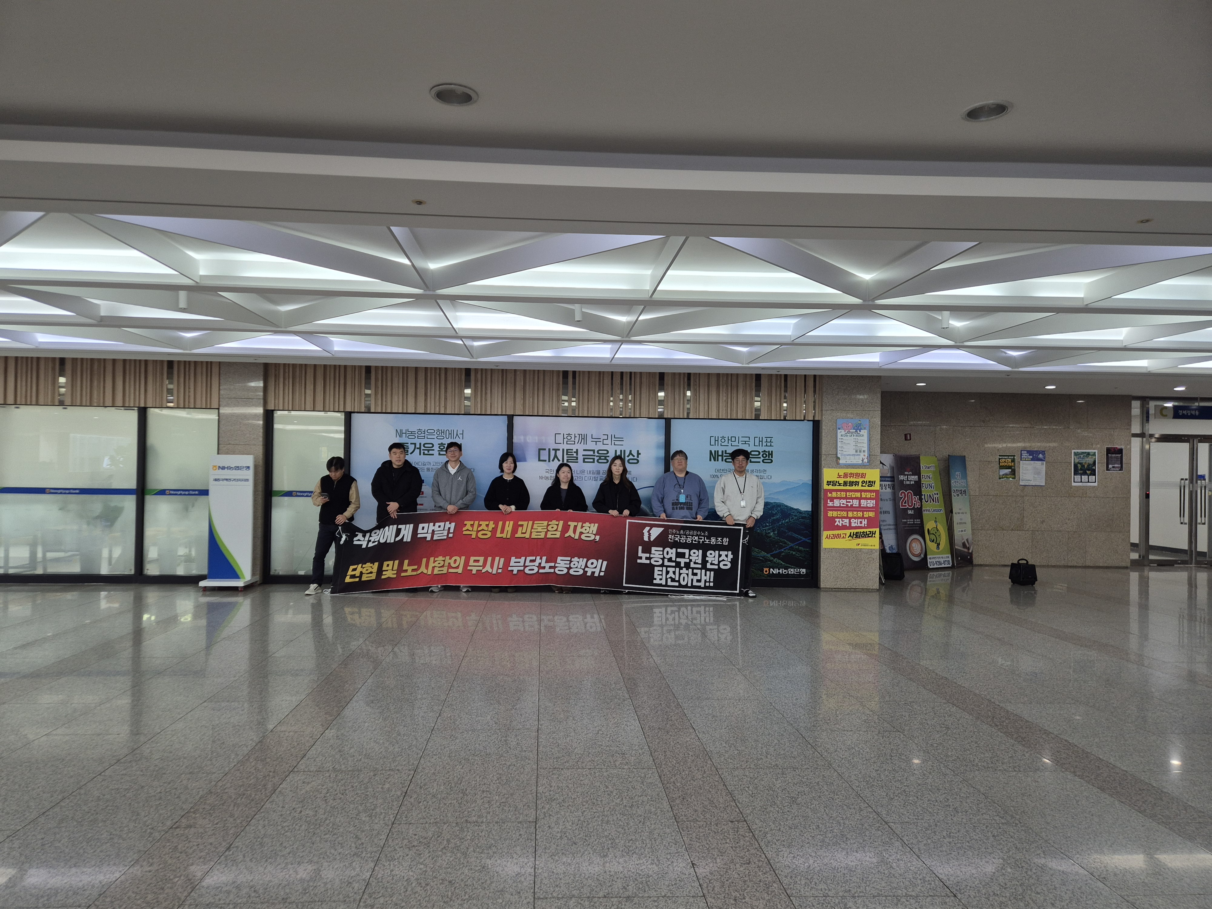 e2b6ff37e0b26e6fb0abb48d125c7365_1763019062_8917.jpg e2b6ff37e0b26e6fb0abb48d125c7365_1763019062_8917.jpg